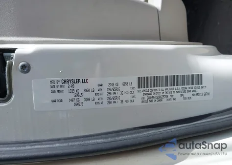 2009 Chrysler Town & Country Touring из США, поврежденный, VIN 2A8HR54129R635760